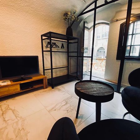 Bed and Breakfast Slapen Onder De Dom Utrecht Esterno foto