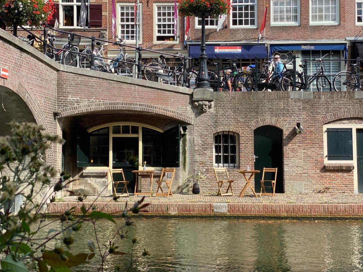 Bed and Breakfast Slapen Onder De Dom Utrecht Esterno foto