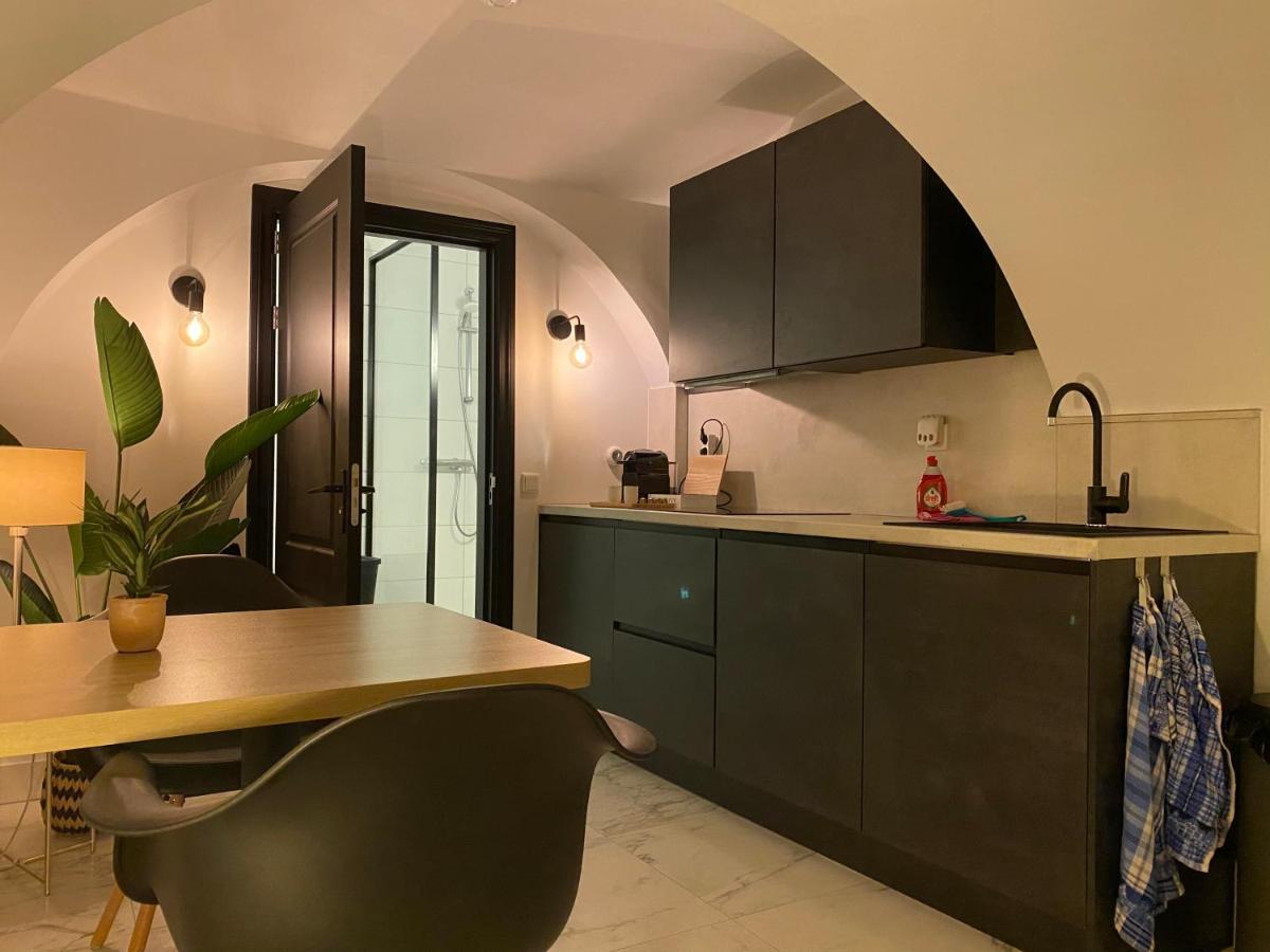 Bed and Breakfast Slapen Onder De Dom Utrecht Esterno foto