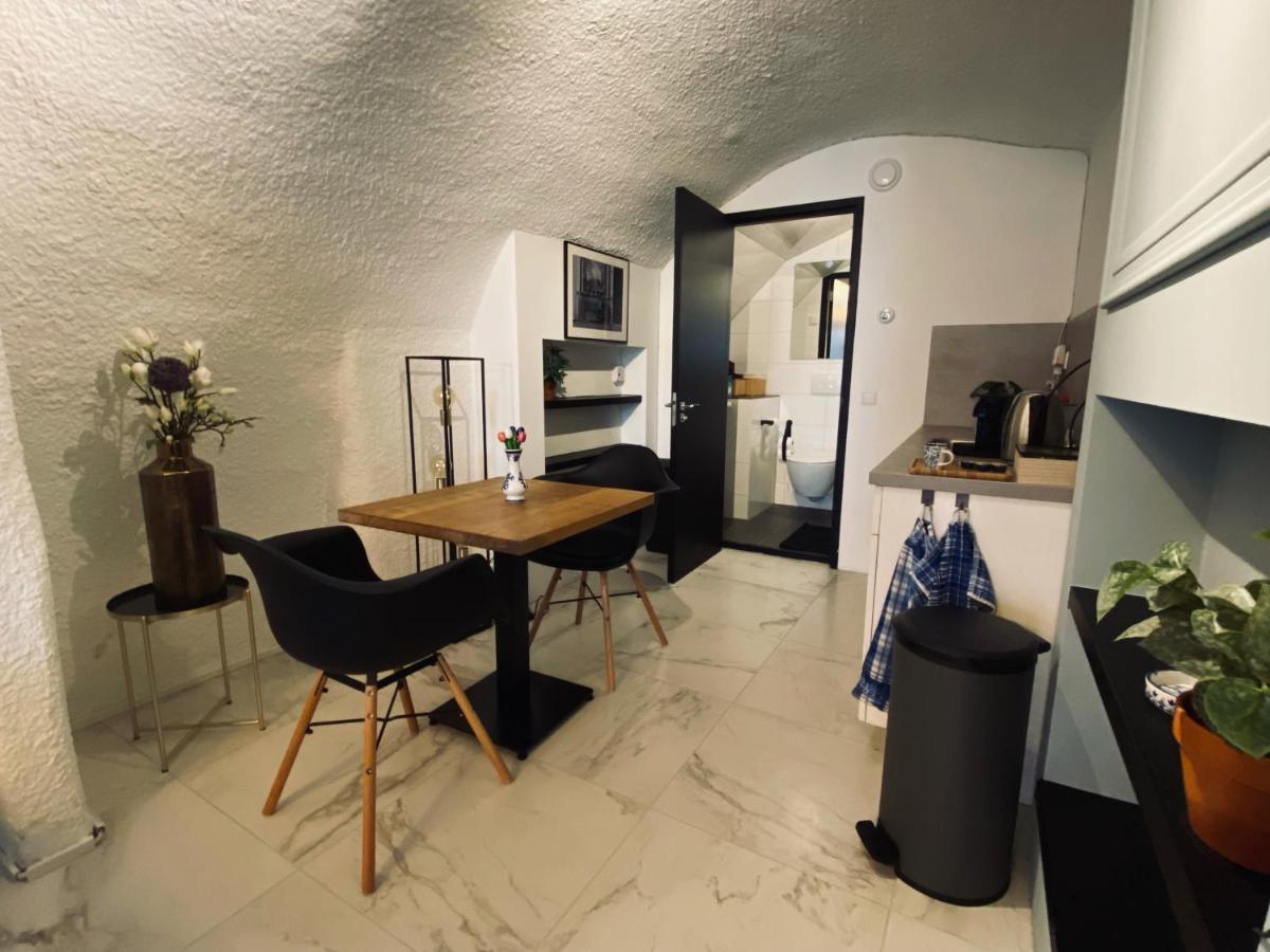 Bed and Breakfast Slapen Onder De Dom Utrecht Esterno foto